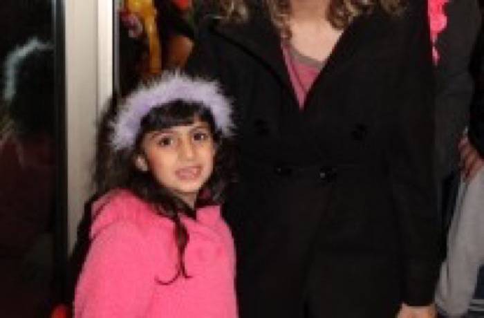 פורים תשע"ד, אם ובתה – משפחת שריקי